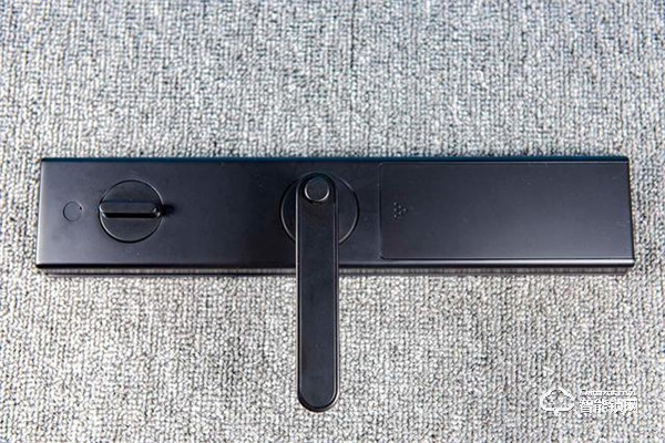 簡配安全不減，鑰匙終結者，體驗米家智能門鎖青春版