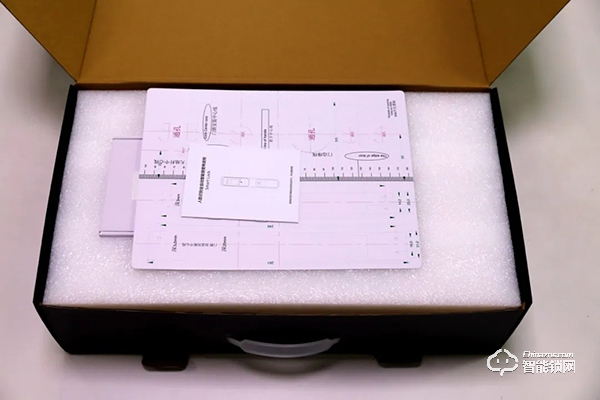 超薄時尚 簡約智能 | 皇家金盾S20人臉識別全自動智能鎖開箱圖賞 超薄時尚 簡約智能 | 皇家金盾S20人臉識別全自動智能鎖開箱圖賞