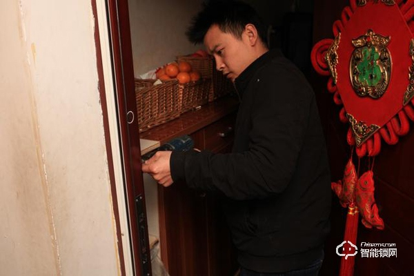 指紋鎖哪個(gè)牌子好,果加智能鎖怎么樣體驗(yàn)測(cè)評(píng) 指紋鎖哪個(gè)牌子好,果加智能鎖怎么樣體驗(yàn)測(cè)評(píng)