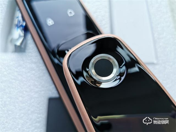 用了指紋鎖，才知道出門多便捷！希箭C1智能門鎖測評