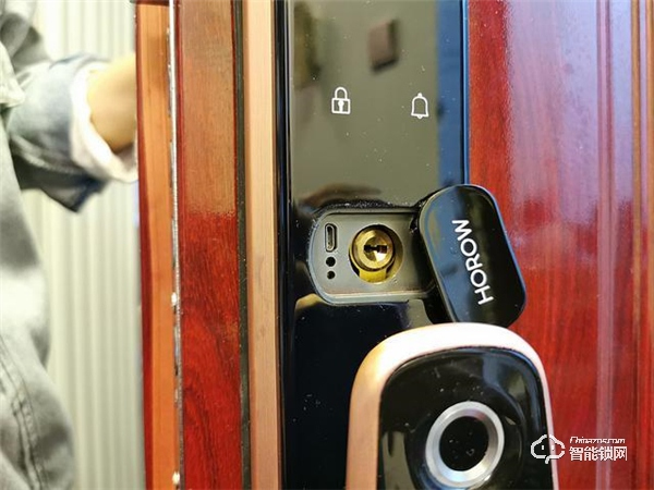 用了指紋鎖，才知道出門多便捷！希箭C1智能門鎖測評