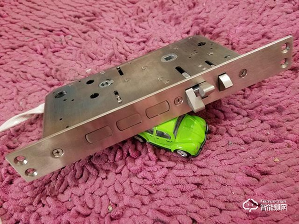 指紋鎖什么品牌好？智家人智能鎖試用測(cè)評(píng)