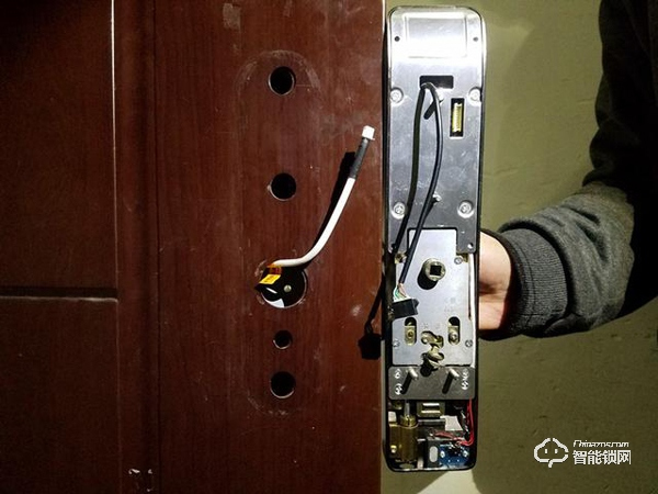 指紋鎖什么品牌好？智家人智能鎖試用測(cè)評(píng)