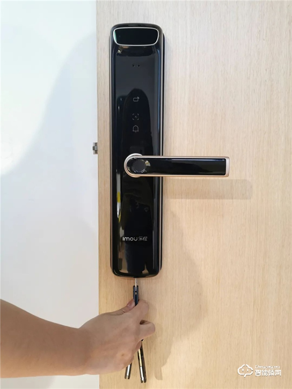 樂橙K6i人臉鎖新品測評：簡約大氣，是一款值得入手的人臉識別智能鎖