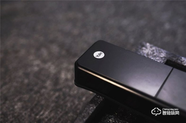 耶魯智能門鎖開箱測評 | YDSK170實物搶先看 耶魯智能門鎖開箱測評 | YDSK170實物搶先看