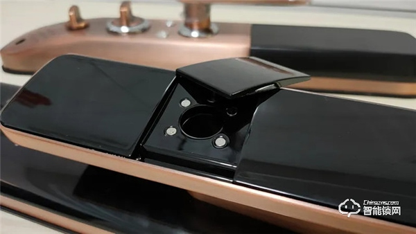 測評 | 金指碼全自動指紋鎖X3:輕奢、時尚、安全 測評 | 金指碼全自動指紋鎖X3:輕奢、時尚、安全