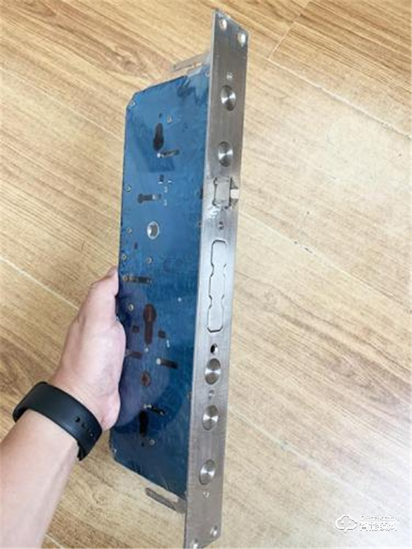 指紋鎖好用嗎?親歷特科恩可視智能鎖測評找到了答案 指紋鎖好用嗎?親歷特科恩可視智能鎖測評找到了答案