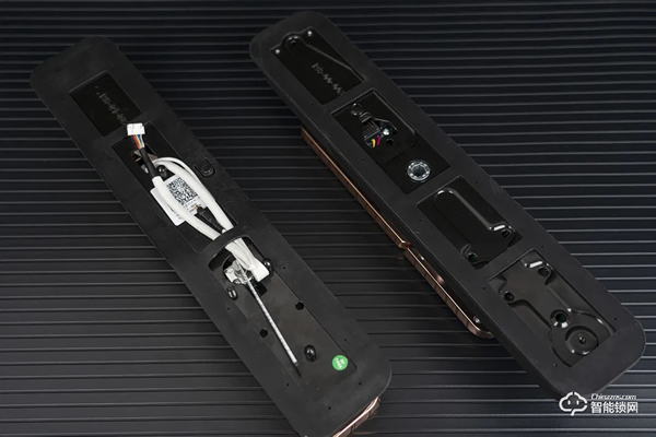 德施曼麒麟R8人臉識(shí)別智能鎖靜態(tài)體驗(yàn)