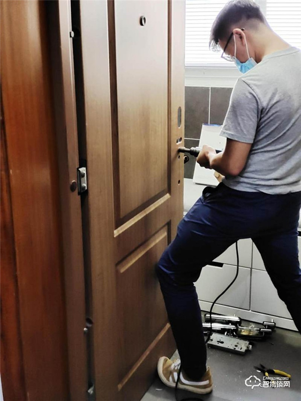 顏值、安全、智能,松下72系智能鎖使用評測 顏值、安全、智能,松下72系智能鎖使用評測