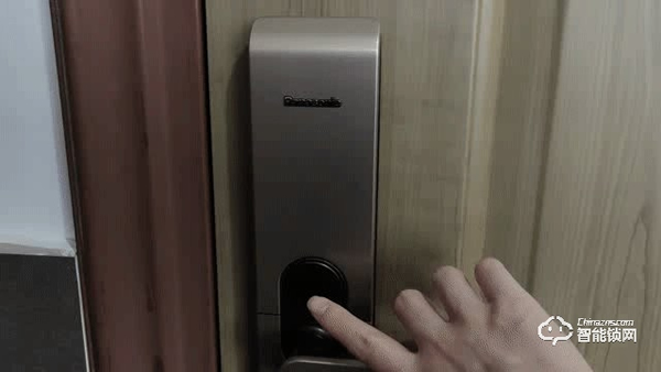 顏值、安全、智能,松下72系智能鎖使用評測 顏值、安全、智能,松下72系智能鎖使用評測