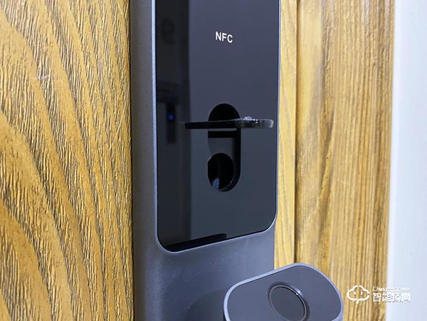 評測鹿客智能門鎖S30 Pro：全自動推拉 有6種開鎖方式