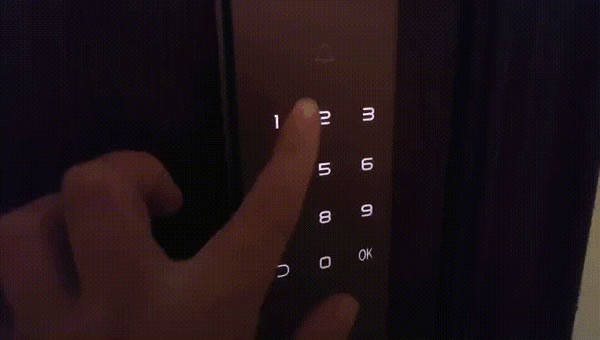 首創行業呼吸燈設計,斑點貓Z3智能指紋鎖實測體驗,顏值擔當者 首創行業呼吸燈設計,斑點貓Z3智能指紋鎖實測體驗,顏值擔當者