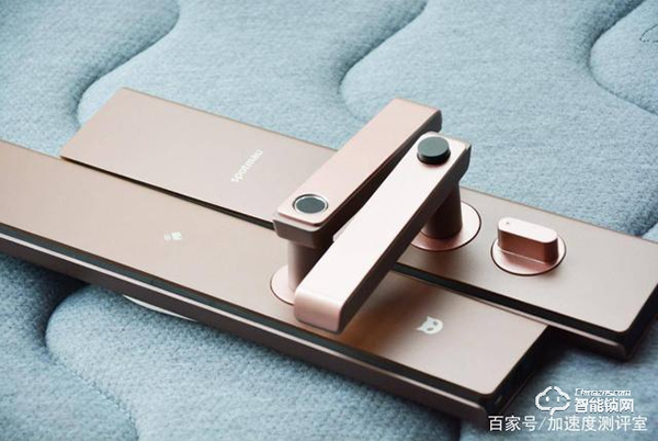 首創行業呼吸燈設計,斑點貓Z3智能指紋鎖實測體驗,顏值擔當者 首創行業呼吸燈設計,斑點貓Z3智能指紋鎖實測體驗,顏值擔當者