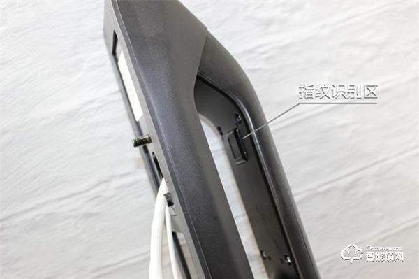 一次投入多重守護,帶貓眼的全自動智能鎖 一次投入多重守護,帶貓眼的全自動智能鎖