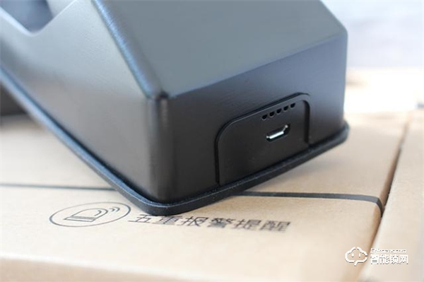 一次投入多重守護,帶貓眼的全自動智能鎖 一次投入多重守護,帶貓眼的全自動智能鎖