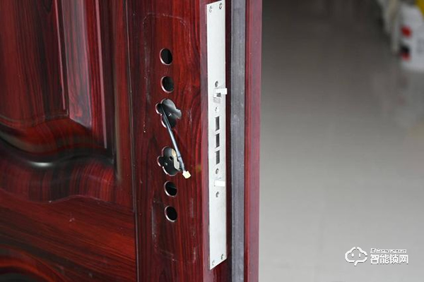 Aqara全自動(dòng)智能推拉鎖D100，讓我成為全村最靚的仔