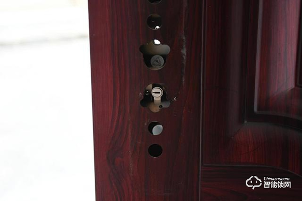 Aqara全自動(dòng)智能推拉鎖D100,讓我成為全村最靚的仔 Aqara全自動(dòng)智能推拉鎖D100,讓我成為全村最靚的仔