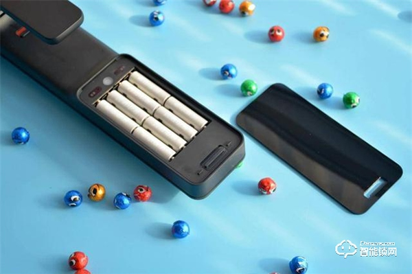 米家推拉式指紋鎖評測：顏值與實力共存，6種開鎖方式全家通用