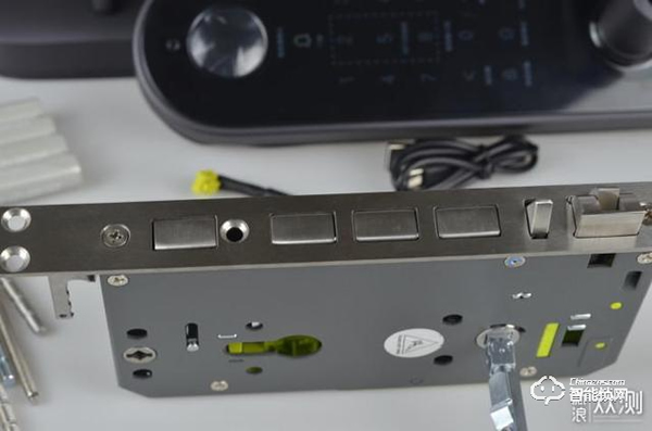 綠米智能門鎖 P100評測:看家護院的好幫手 綠米智能門鎖 P100評測:看家護院的好幫手