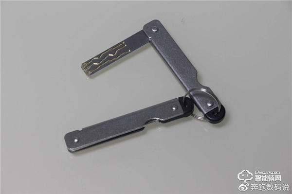 3D人臉識別開門,給家全方位守護:德施曼R8人臉智能鎖體驗 3D人臉識別開門,給家全方位守護:德施曼R8人臉智能鎖體驗