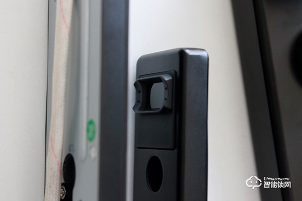 指靜脈識別+視頻語音對講,安全“看”得見:樸墅P89指靜脈智能鎖評測體驗 指靜脈識別+視頻語音對講,安全“看”得見:樸墅P89指靜脈智能鎖評測體驗