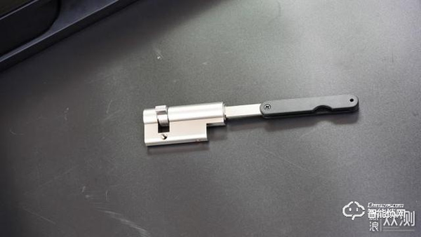 綠米全自動智能推拉鎖D100評測:自動鎖門的鎖 綠米全自動智能推拉鎖D100評測:自動鎖門的鎖