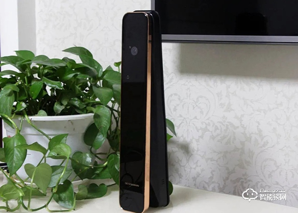 安全等級高，支持人臉識別、假鎖報警，德施曼R8智能鎖評測