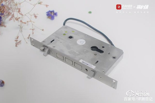 一握開(kāi)啟智能家——Aqara 全自動(dòng)智能推拉鎖 D100體驗(yàn) 一握開(kāi)啟智能家——Aqara 全自動(dòng)智能推拉鎖 D100體驗(yàn)