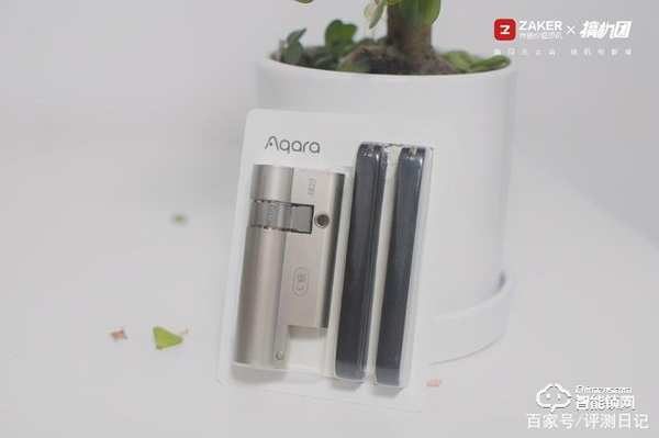 一握開(kāi)啟智能家——Aqara 全自動(dòng)智能推拉鎖 D100體驗(yàn) 一握開(kāi)啟智能家——Aqara 全自動(dòng)智能推拉鎖 D100體驗(yàn)
