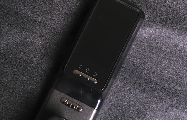 智能門鎖也帶大屏？金指碼云貓眼全自動智能鎖MK1體驗評測