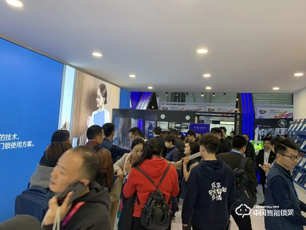 飛利浦智能鎖驚艷亮相2019AWE，用科技暢享美好生活！