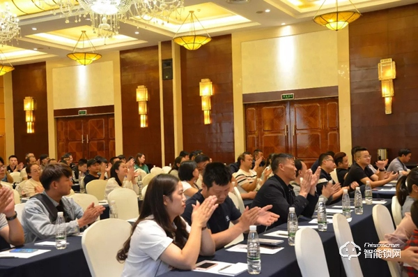 凱迪仕全國巡回招商會圓滿收官,千位經銷商合作伙伴集結! 凱迪仕全國巡回招商會圓滿收官,千位經銷商合作伙伴集結!