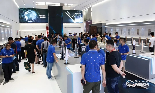 金點原子嶄新亮相2019中國建博會 全力打造智能鎖OEM/ODM一站式服務