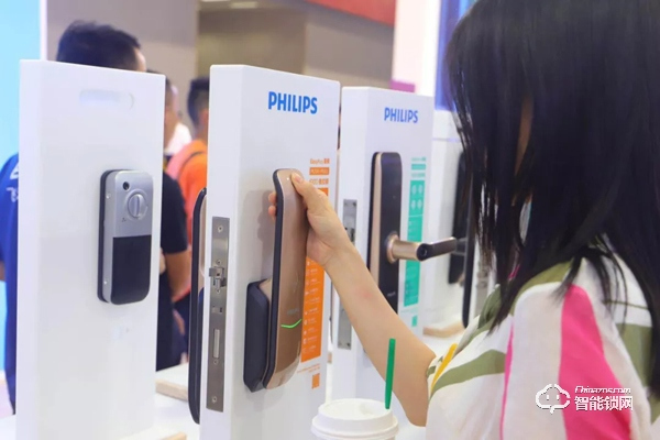 飛利浦智能鎖“搶鏡”建博會(huì)，新品首秀，驚艷廣州