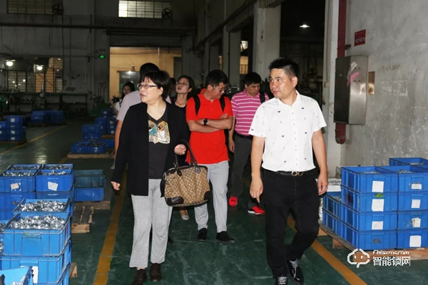 中國智能鎖行業考察行之走進櫻花指紋鎖 中國智能鎖行業考察行之走進櫻花指紋鎖