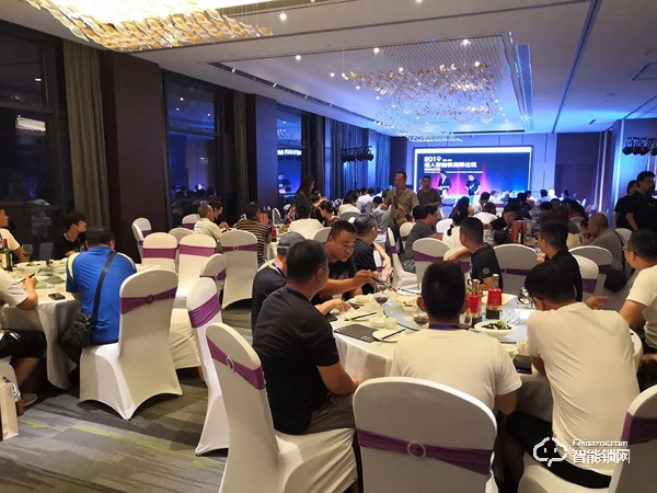 新品X1訂單火爆,超人智能鎖高峰論壇——河南站圓滿成功 新品X1訂單火爆,超人智能鎖高峰論壇——河南站圓滿成功