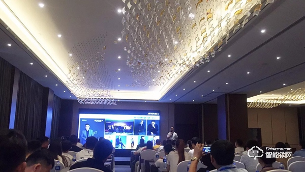 新品X1訂單火爆,超人智能鎖高峰論壇——河南站圓滿成功 新品X1訂單火爆,超人智能鎖高峰論壇——河南站圓滿成功