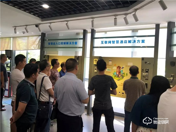 “湖南益陽教育高級研修班”至必達智能鎖觀摩學習 “湖南益陽教育高級研修班”至必達智能鎖觀摩學習