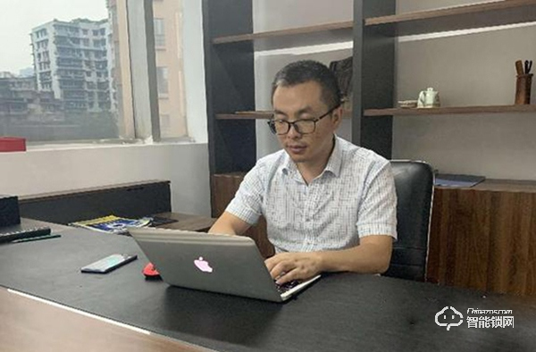 人臉門禁+全智能鎖,無鑰匙智慧社區是這樣的 人臉門禁+全智能鎖,無鑰匙智慧社區是這樣的