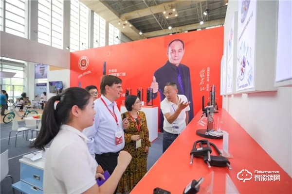 深圳市物聯(lián)鎖科技有限公司(NOKELOCK)亮相“第九屆中國智慧城市與智能經(jīng)濟博覽會” 深圳市物聯(lián)鎖科技有限公司(NOKELOCK)亮相“第九屆中國智慧城市與智能經(jīng)濟博覽會”