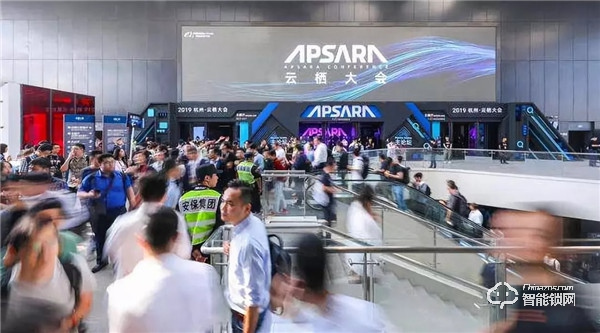 云棲大會intel展示的未來之門,只是王力智能家居的一小步 云棲大會intel展示的未來之門,只是王力智能家居的一小步