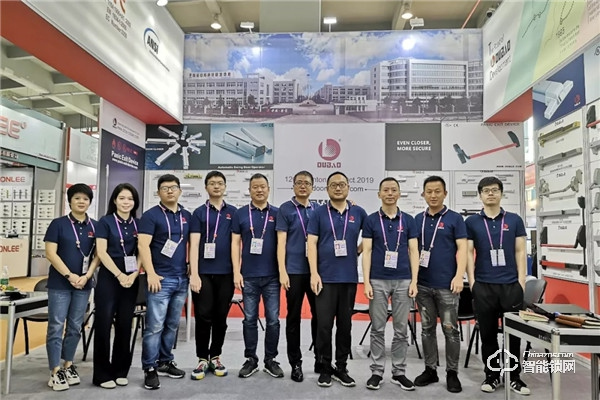 2019年秋季廣交會拉開帷幕,甌寶智能鎖盛裝出席 2019年秋季廣交會拉開帷幕,甌寶智能鎖盛裝出席