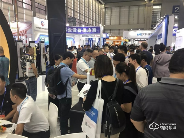 開展第一天就被搶訂火爆的皇家金盾人臉鎖,到底有多火? 開展第一天就被搶訂火爆的皇家金盾人臉鎖,到底有多火?