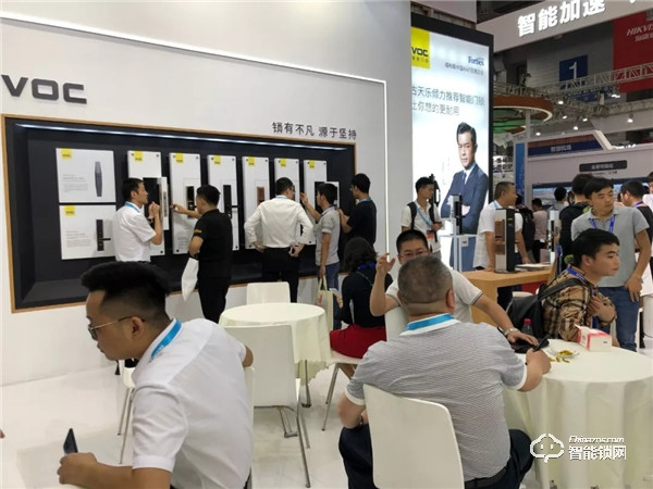 VOC &安博會 | T9智能門鎖獲金鼎獎權威認證，譽滿安博！