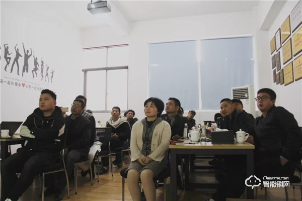 VOC第二期代理商營銷技能培訓(xùn)營圓滿成功! VOC第二期代理商營銷技能培訓(xùn)營圓滿成功!