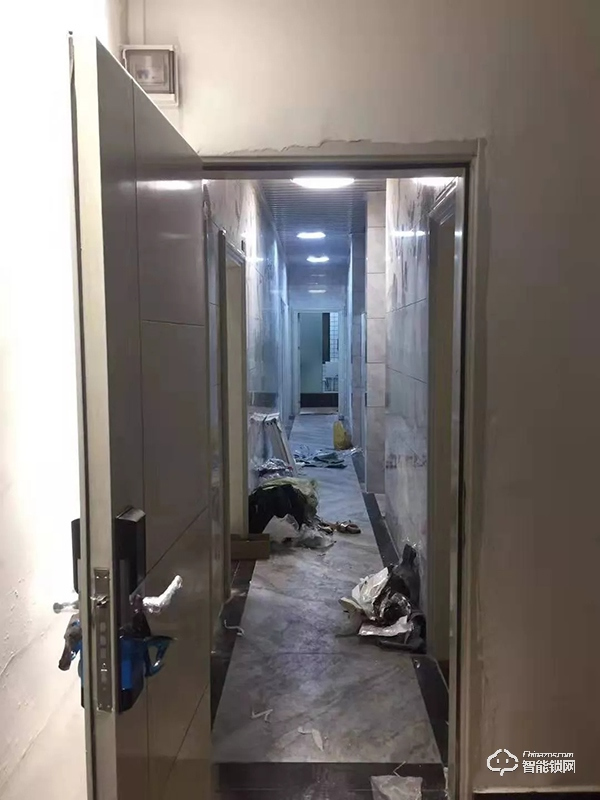 熱烈祝賀:天河梵洛居公寓安裝LoRa無線聯(lián)網(wǎng)公寓防盜門鎖調試完成! 熱烈祝賀:天河梵洛居公寓安裝LoRa無線聯(lián)網(wǎng)公寓防盜門鎖調試完成!