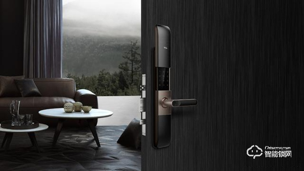 不僅是門面擔當還有C位實力，TCL智能鎖開啟智慧家庭新入口