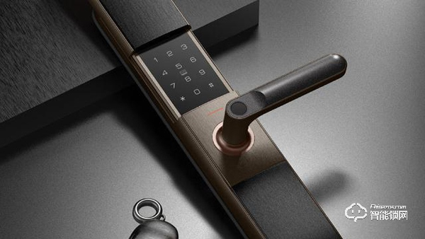 不僅是門面擔當還有C位實力，TCL智能鎖開啟智慧家庭新入口