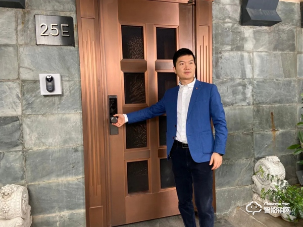 可視智能鎖時代已來臨，萬佳安首發視頻智能鎖及智能門鈴