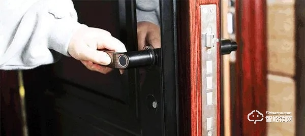 聯想E1智能鎖怎么樣 聯想E1智能鎖優勢 聯想E1智能鎖怎么樣 聯想E1智能鎖優勢